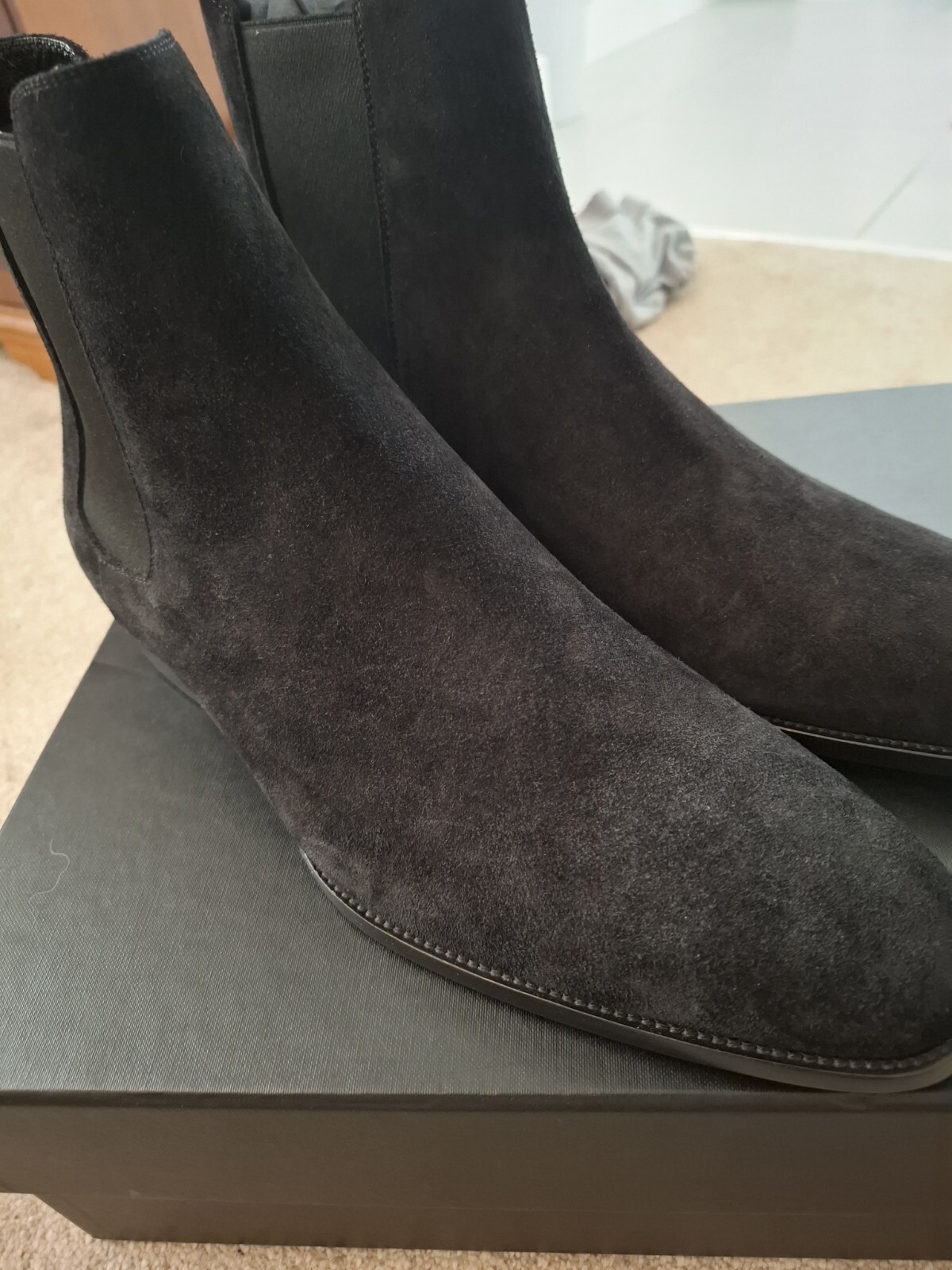 Stivali Chelsea Saint Laurent scamosciati