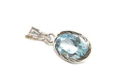 9ct White Gold Blue Topaz Pendant Oval necklace no chain Gift Boxed