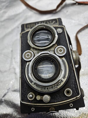 Rolleiflex TLR 6x6 (120) Schneider Kreuznach Xenar 75mm F3.5 lens