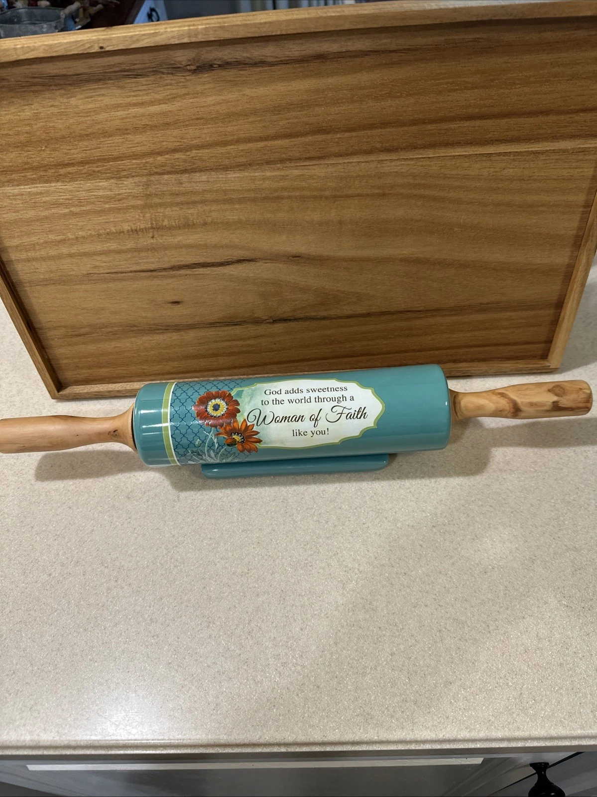 Abbey Press Woman of Faith Rolling Pin with Wooden Handles Vintage
Opens in a new window or tab