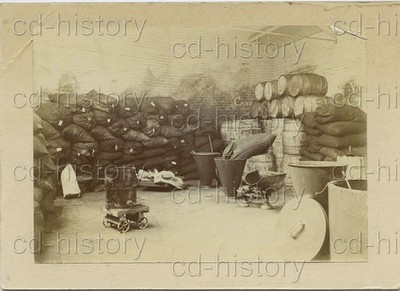Industrielle Prozesssäcke Mischbottiche Fässer um 1900 Foto