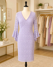 Kensie Purple Lace Sheath Dress V-Neck 3/4 Bell Sleeve Knee Length Size 8