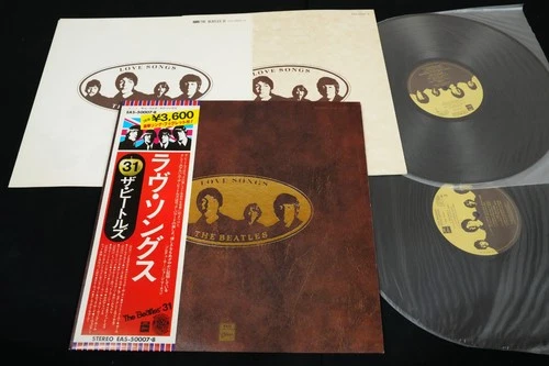 THE BEATLES - LOVE SONGS - JAPAN VINYL 2LP FLAG OBI #31 EAS-50007-8 EX-/EX