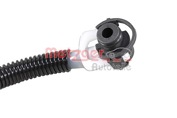 between supply pump and fuel filter METZGER 2150179 Fuel Line for MERCEDES-BENZ