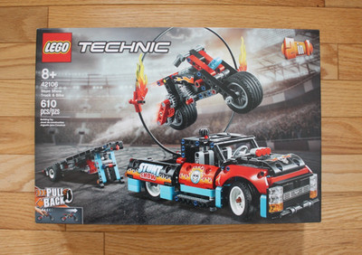 LEGO Technic Pullback 42106 Stunt Show Truck & Bike New in sealed box