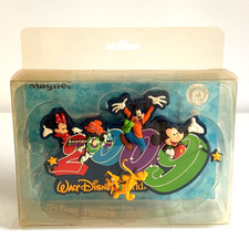 Vintage Disney Parks 2009 Walt Disney World Magnet Mickey Minnie Buzz Nemo 3D