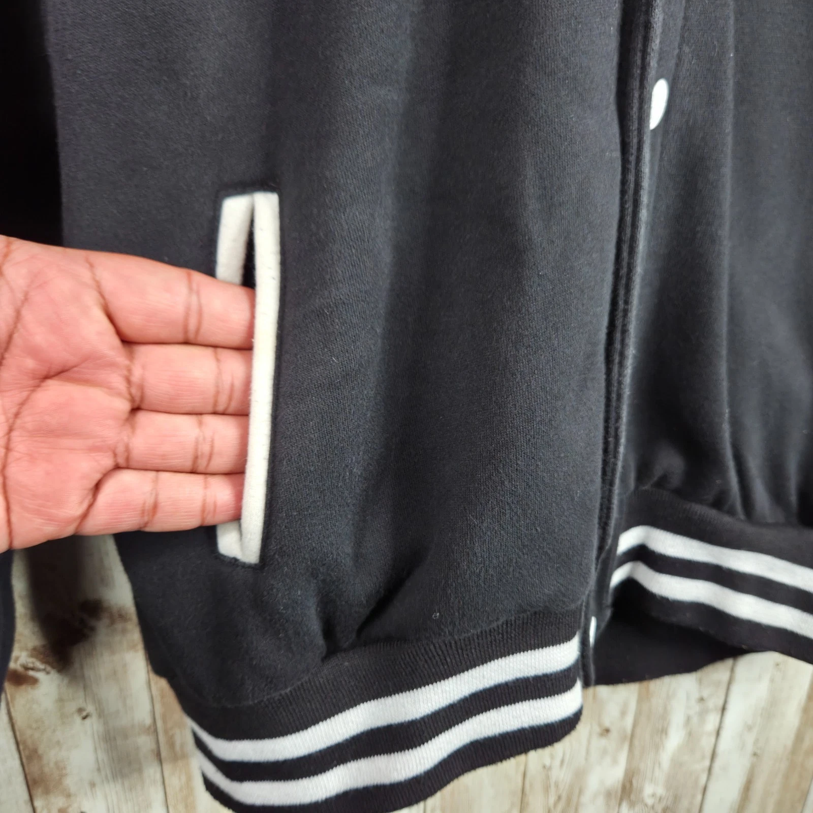 Aape by Bathing Ape Button Snap Hooded Hooded Varsity Jacket Black Youth Size XL image 4