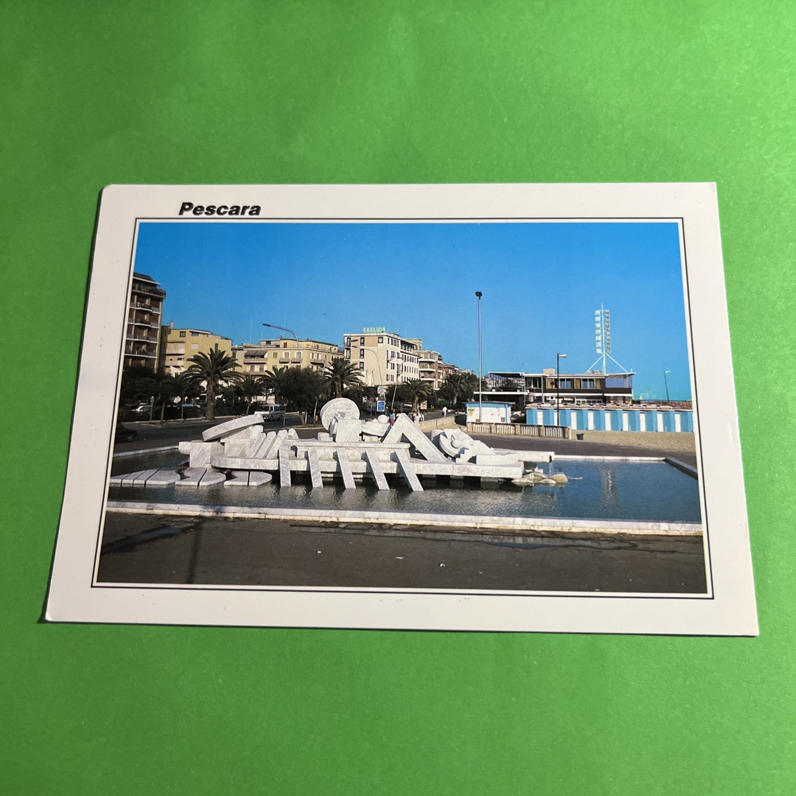 CARTOLINA A COLORI COLLEZIONE PESCARA LA NUOVA FONTANA - - ANSICHTSKARTE -
