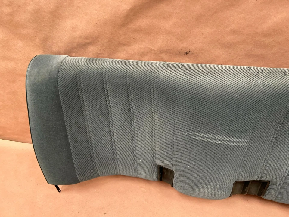  Respaldo trasero tela azul BMW 318i E30 145K OEM  Foto 3 de 4