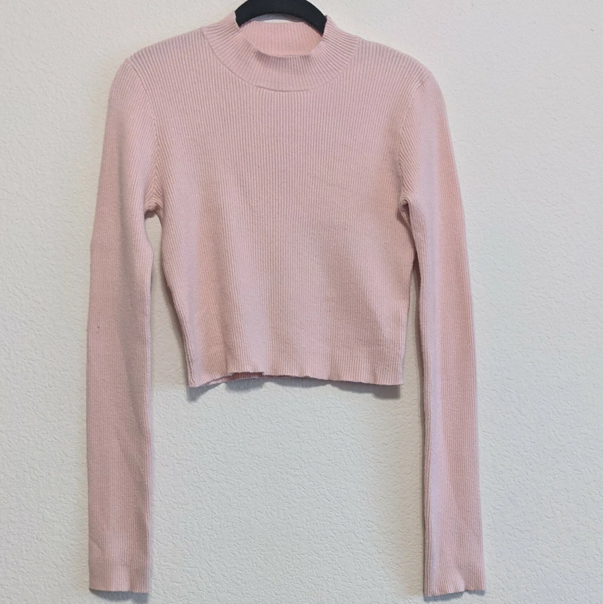 Brandy Melville Baby Pink Cropped Ribbed Sweater Size Small