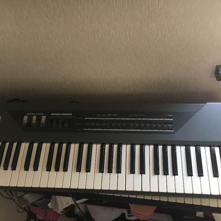 Roland JX-1 Performance Keyboard Synthesizer Musical