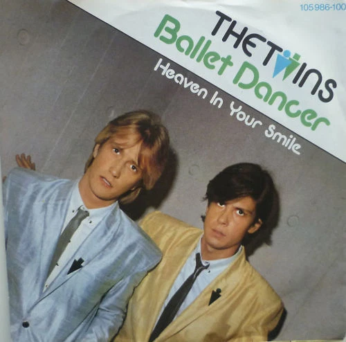 The Twins - Ballet Dancer  . - Bild 1 von 1