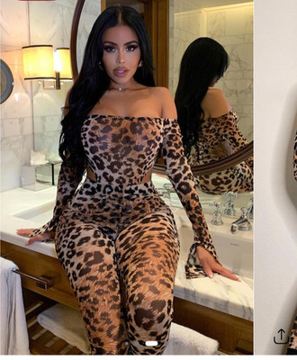 Fashion Nova Cheetah print 2 piece set