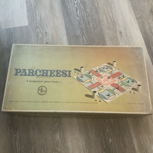 Gioco da tavolo in legno rosso Parcheesi vintage pezzo di ricambio Gioco da tavolo in legno rosso Parcheesi vintage pezzo di ricambio