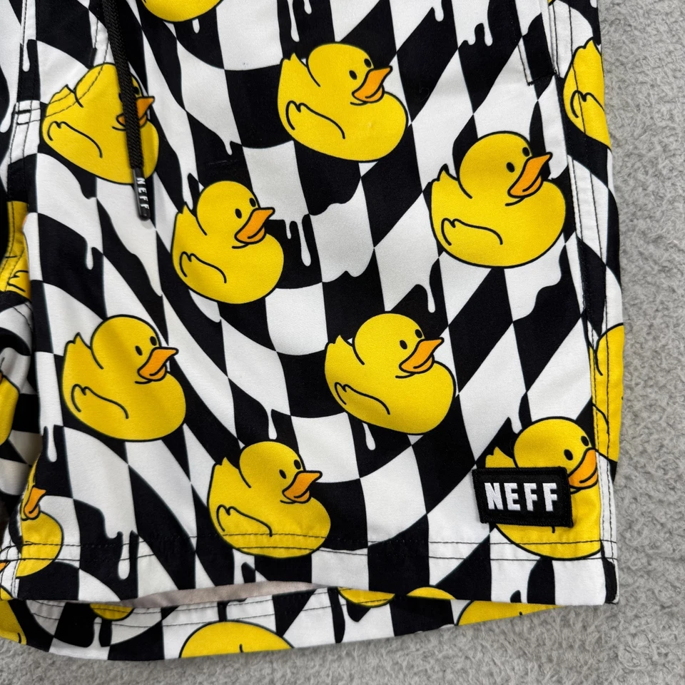 Neff 男式大号黑色白色橡胶鸭印花速干泳裤游泳短裤 — 第 3/4 张图片