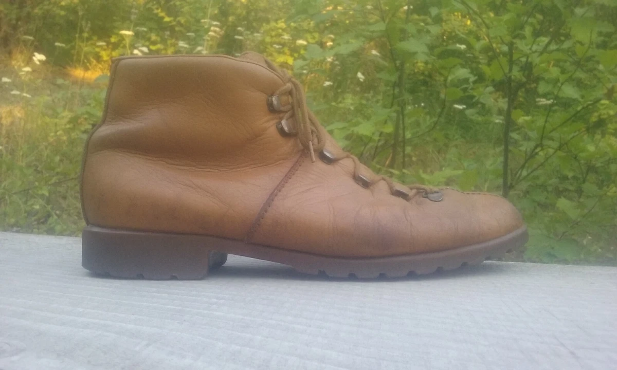 Womens narrow top hiking boots