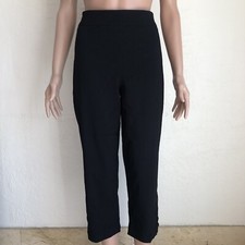 JM Collection Women  s Size M Black Stretchy Pull-On Capri Pants Embroidered-Hem