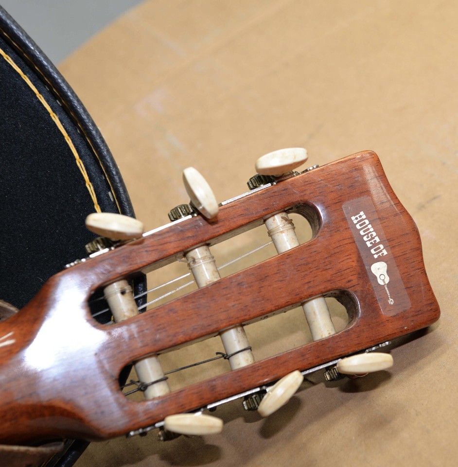 Folk Lore model T695 acoustic guitar & case collectible musical