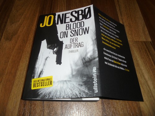 Jo Nesbø / Nesbo -- der AUFTRAG - Blood on Snow // Paperback-Ausgabe