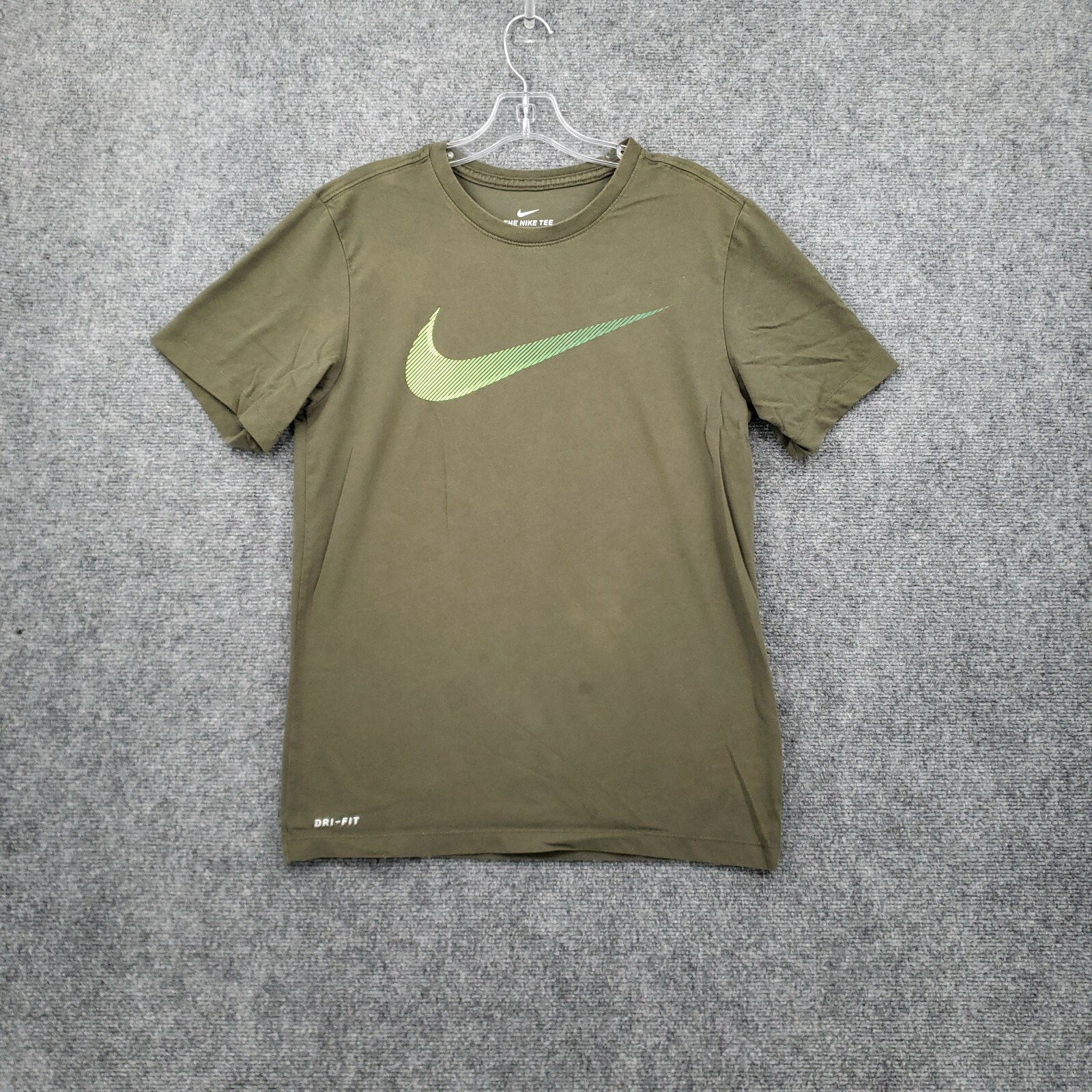 Nike T-Shirt Mens S Small Green Basic Dri-Fit Crew Neck Short Sleeves Casual