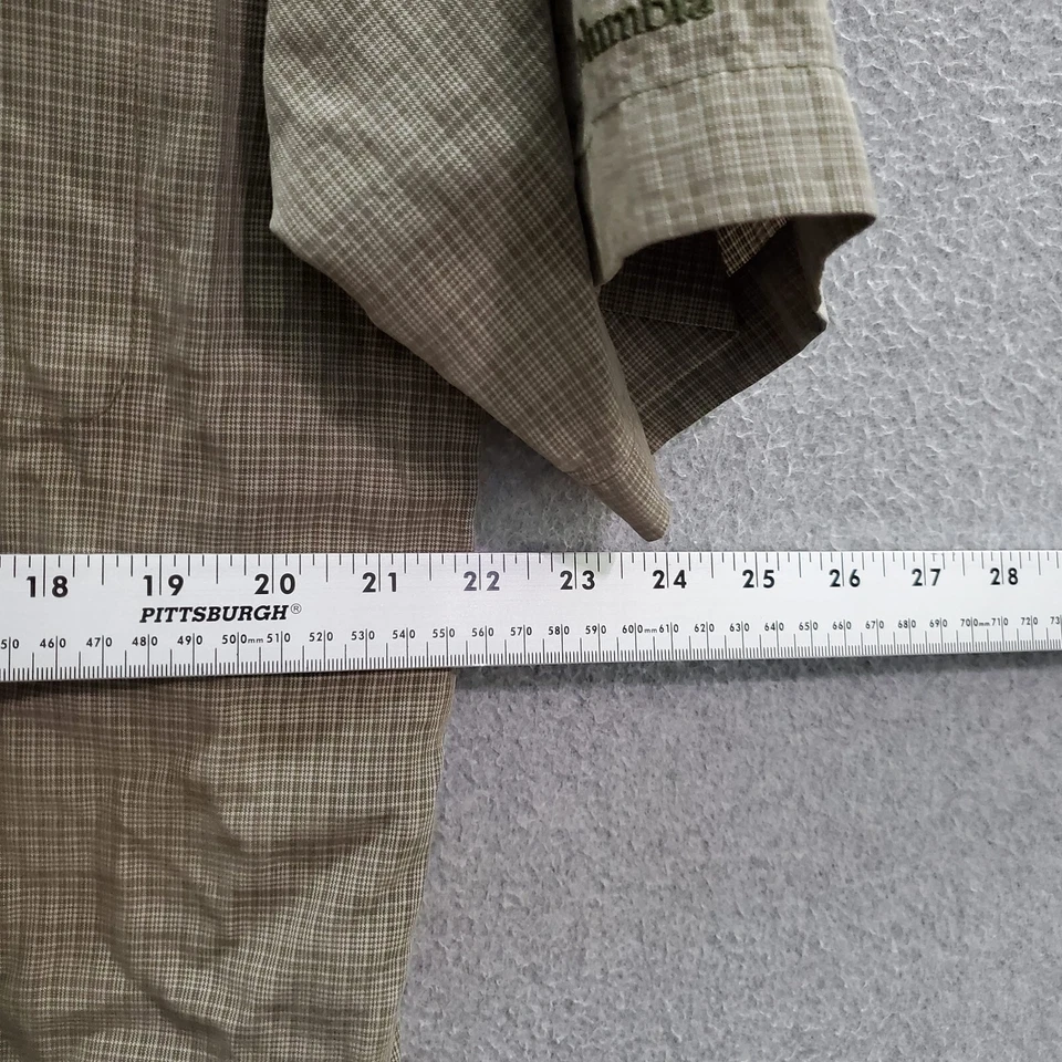 Camisa Columbia Hombres Abotonada Mediana Oliva Cuadros XCO Bolsillo con Cremallera Manga Corta Foto 4 de 4