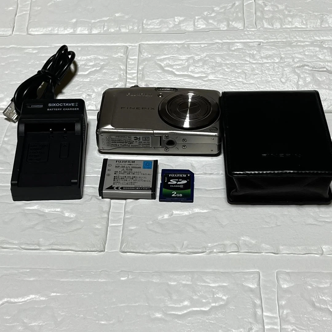 Fujifilm FinePix F50fd Digital Cameras for sale | eBay