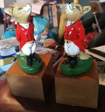 RARE Set of Two Vintage Scott Products Heavy Painted Metal "Snooty Fox" Bookends