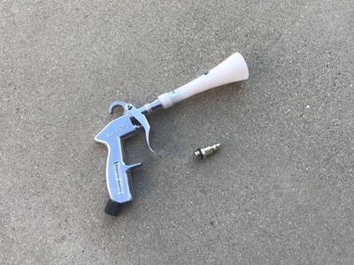 Z-014 Tornador Air Gun for Cleaning and Air Drying Car Auto Surfaces Efficiently