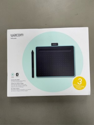 Wacom Intuos Wireless Tablet, 7.9'' x 6.3'' 1