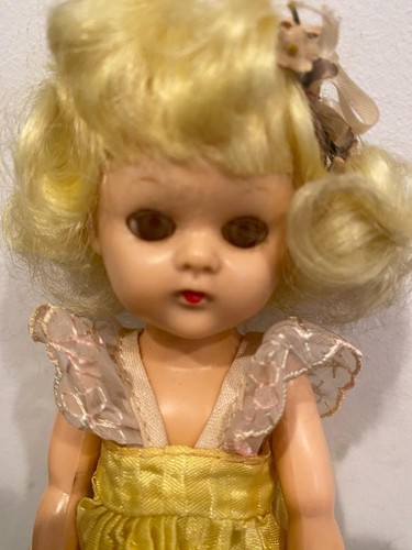 1957 A & H GIGI 8" Walker Doll All Original Hard to Find, Vogue Ginny Friend - Picture 3 of 9