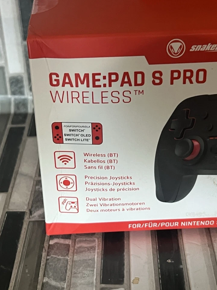 Snakebyte Game:Pad S Pro - Black - Nintendo Switch - Image 2 of 4