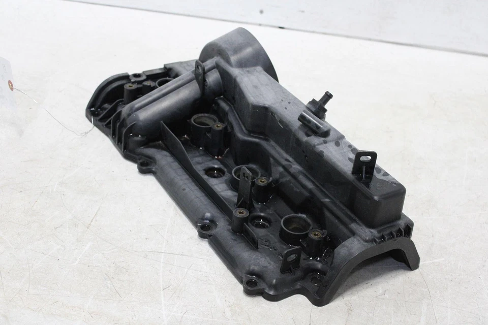 Cubierta válvula INFINITI QX80 16 17 18 19 20 21 22 23 Foto 2 de 4