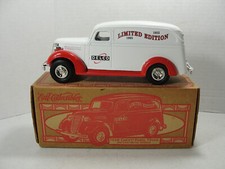 ERTL 1938 Chevrolet Panel Truck, Delco Limited Edition , Diecast Bank, NEW