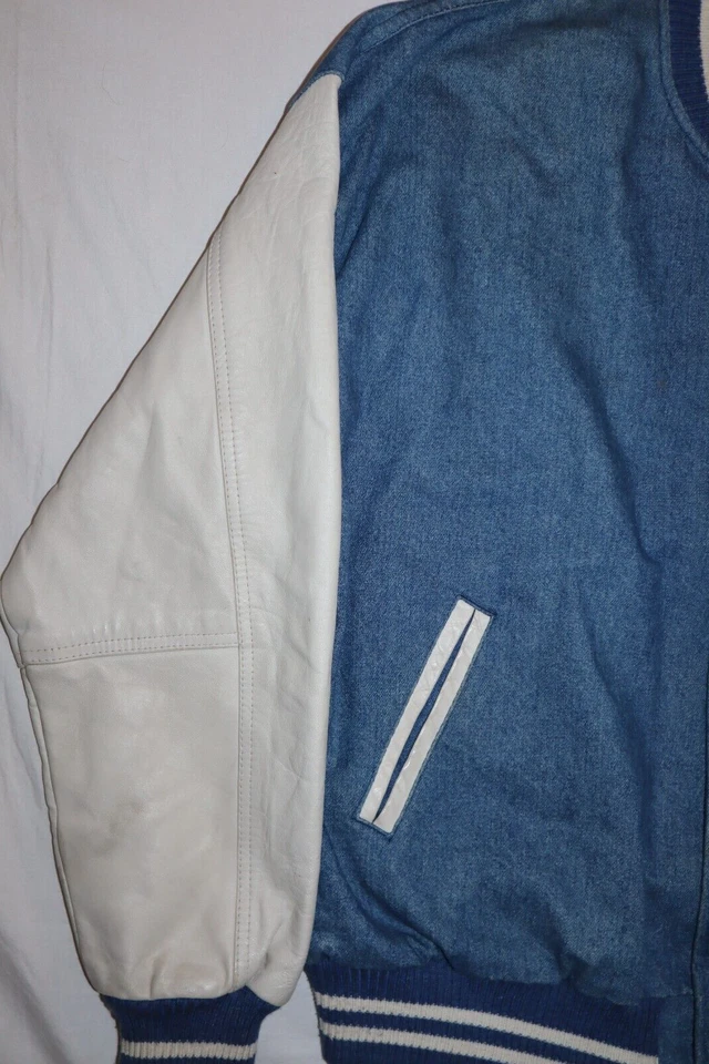 Chaqueta Universitaria Denim DONALD DUCK 60º ANIVERSARIO DISNEY STUDIOS Talla L EE. UU. DE COLECCIÓN Foto 3 de 4