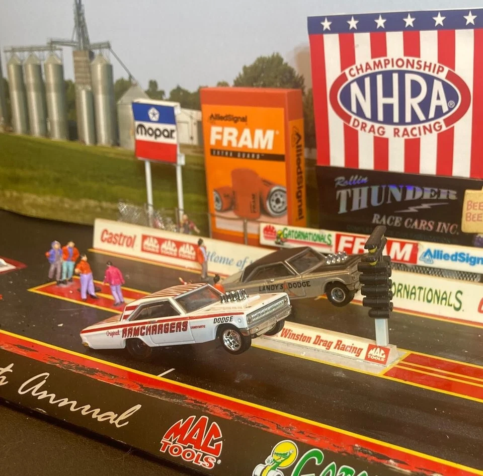 风火轮 DRAG STRIP DEMONS 1965 HEMI DODGE CORONET RAMCHARGERS NHRA GASSER MOC — 第 2/4 张图片