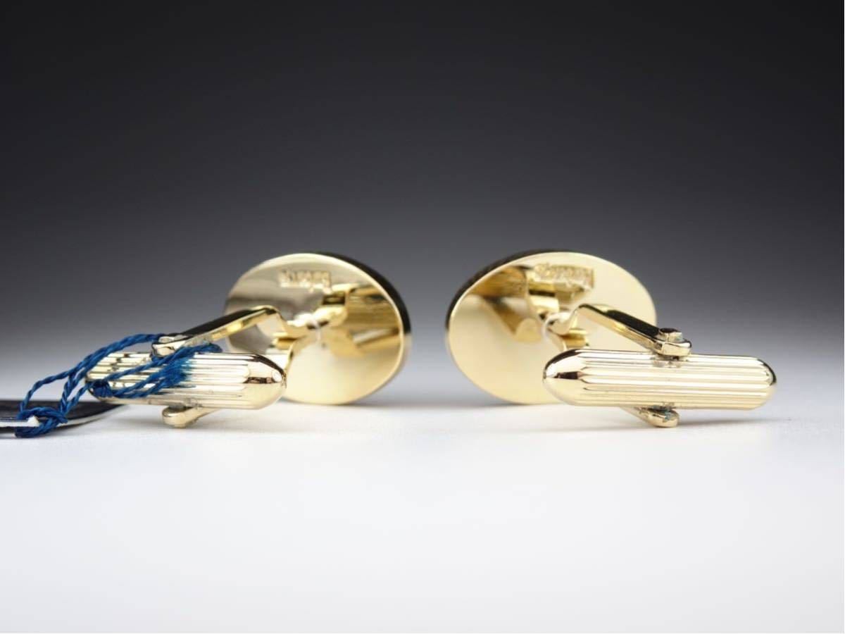 Burberry nova check pattern gold beige cufflinks … - image 8