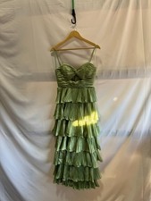 Ieena for Mac Duggal Green Pleated Tiered Ruffle Gown Size 6 with Fabric Pull