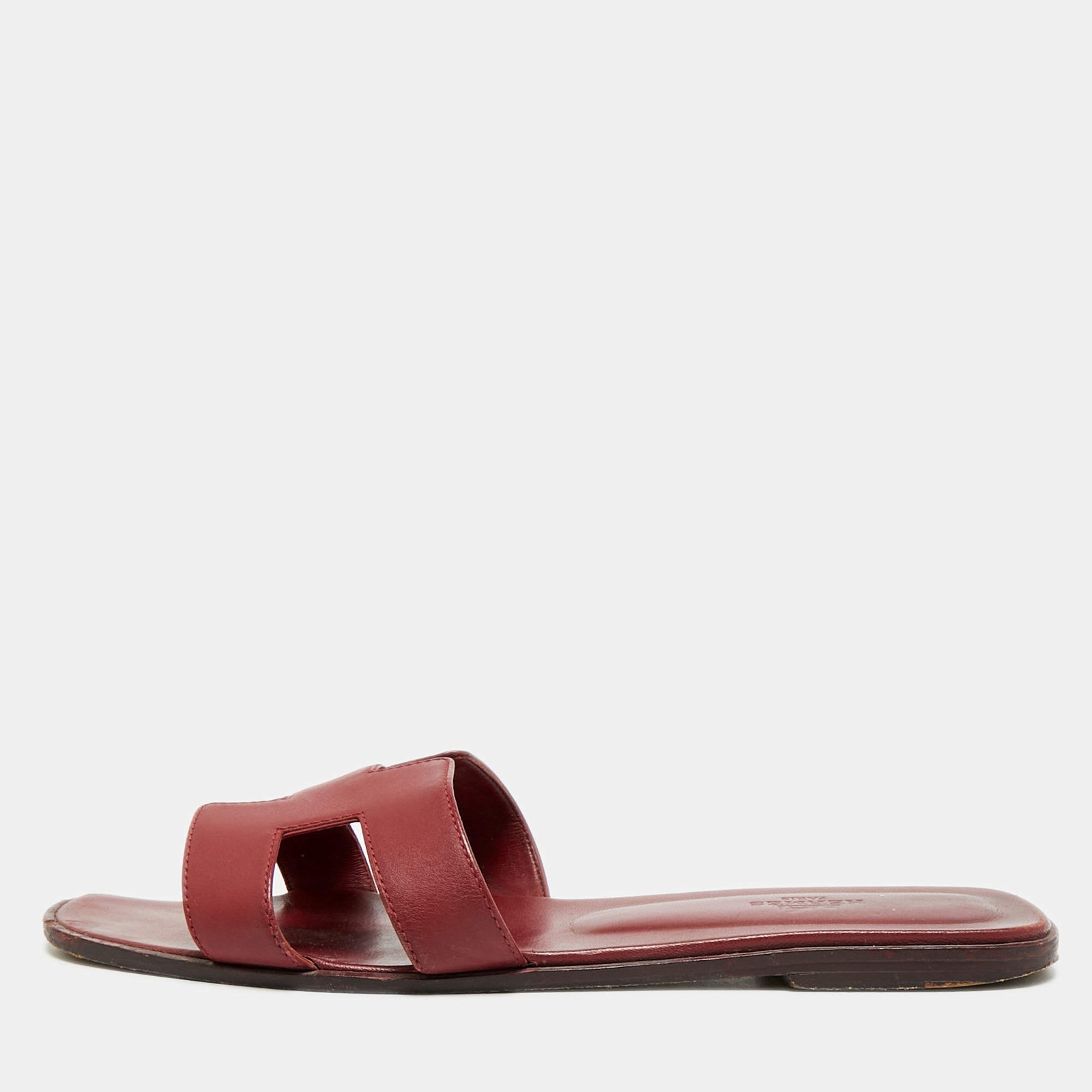 Hermes Oran Size 41 Burgundy Leather Flat Slide Sandals