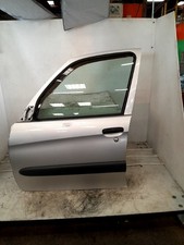 Porte avant et accessoires Citroen XSARA