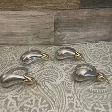 VINTAGE 4 joie de Vivre metal eggplant-shaped napkin rings silver and gold tones