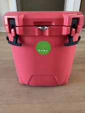 LAKA 20 Cooler Drunk Elephant Trunk 6.0 Limited-Edition, Coral, New in Box