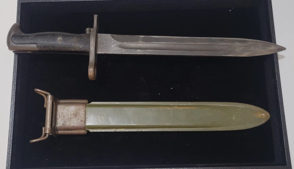 Vintage WWII US Army M1 Garand Bayonet 10” w/ Scabbard made by AFH - Image 2 of 4