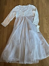 Vintage Val Mode White Nylon Lace Sheer Gown Robe M-New with Tags