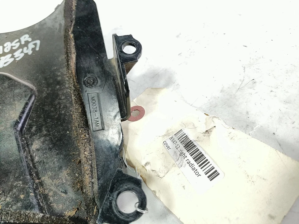 07-09 BUELL 1125 Right Radiator Cover Panel M0038-1AM - Image 4 of 4