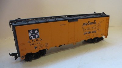 USA H0 Athearn 5022 Santa Fe 40ft. Reefer - Chief -