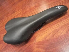 ORIGIN 8 RACING SADDLE