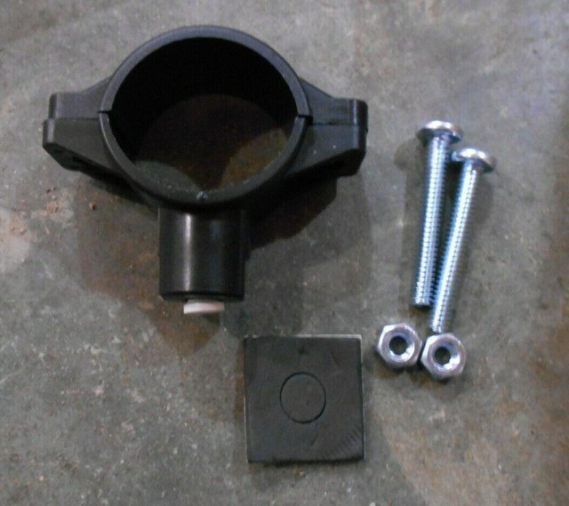 11/2" Black Plastic Split Ring PVC Pipe Hanger (Qty48) (161C3) eBay