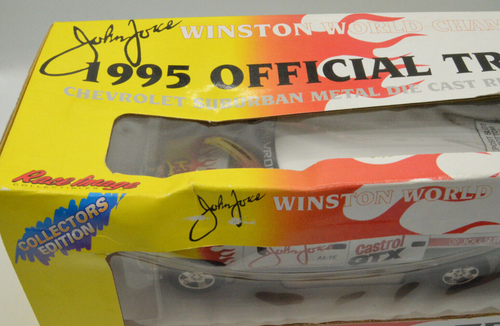 Brookfield Collectors Guild 1:25 John Force 1995 offizielle LKW Bank - Bild 7 von 7