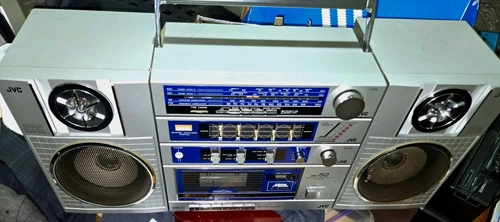 VINTAGE BOOMBOX JVC  PC-150 Tested Working