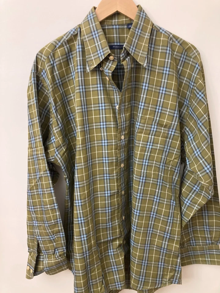Camisa con botones verde/azul/blanco grande 16,5/42 Burberry en muy buen estado Foto 2 de 4